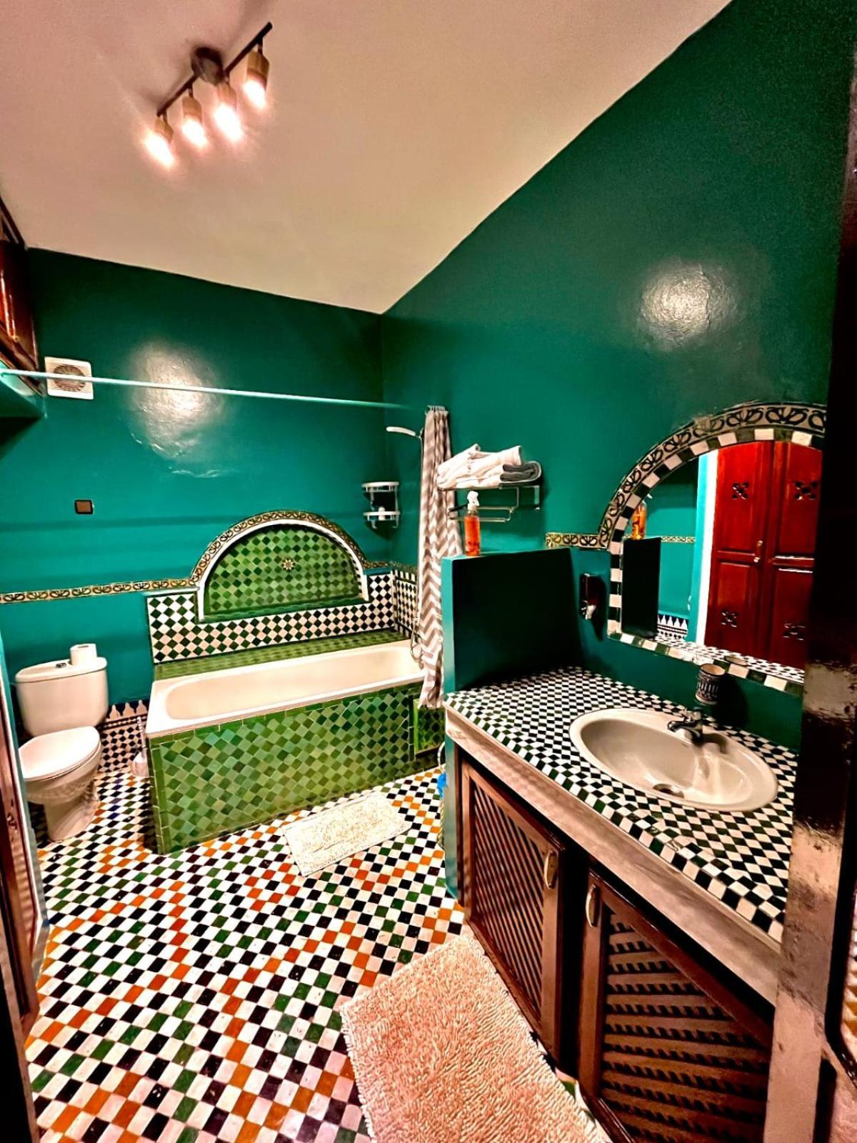 Riad Lalla Zoubida Fes Exterior photo