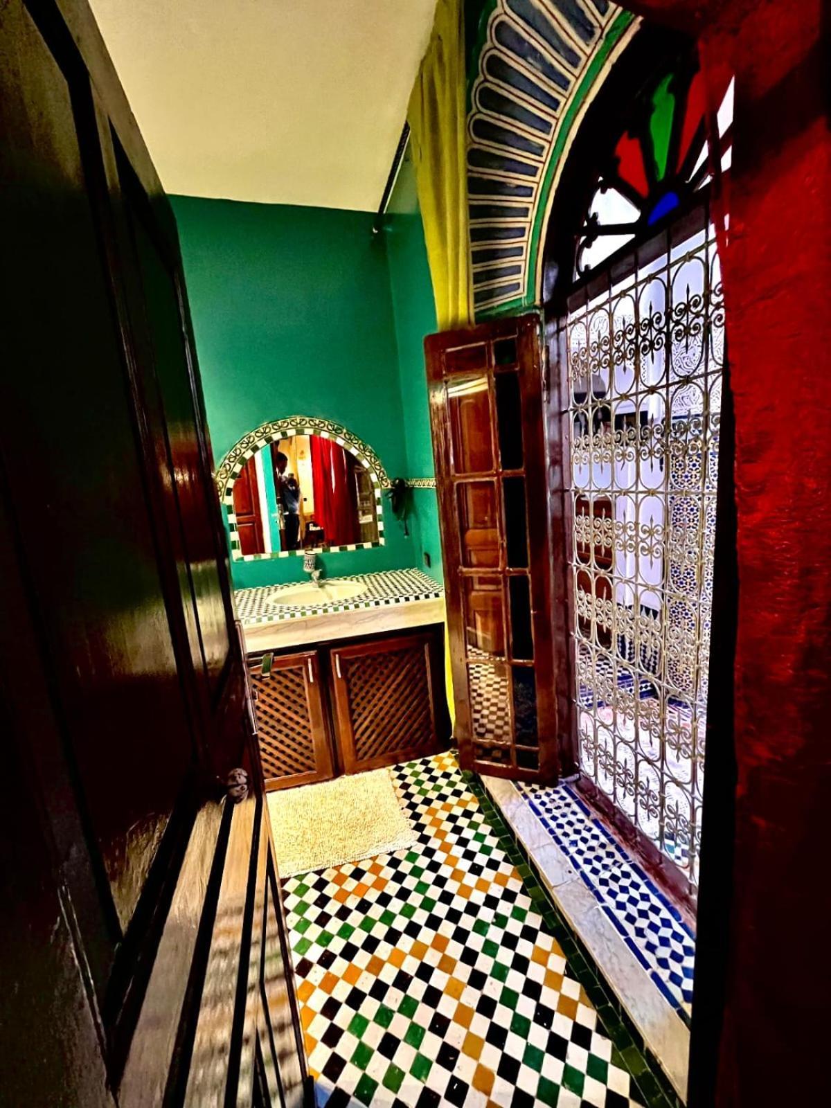 Riad Lalla Zoubida Fes Exterior photo
