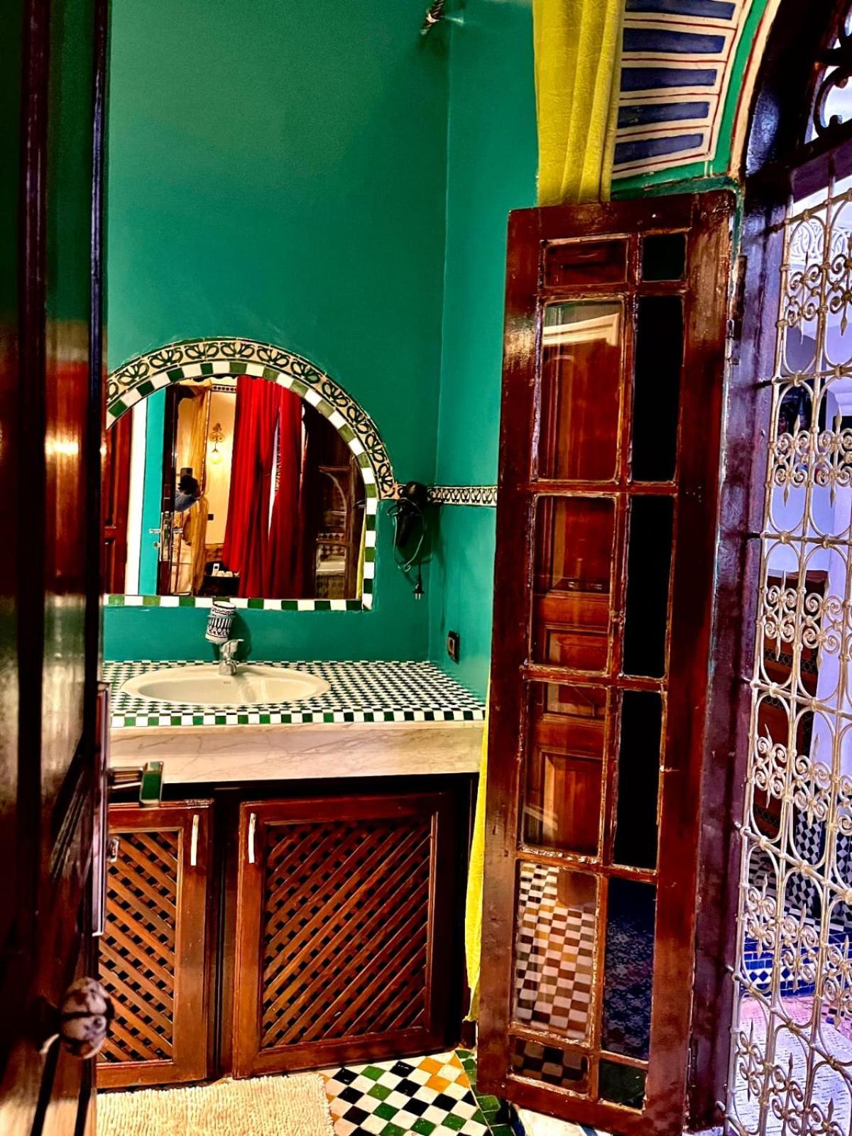 Riad Lalla Zoubida Fes Exterior photo